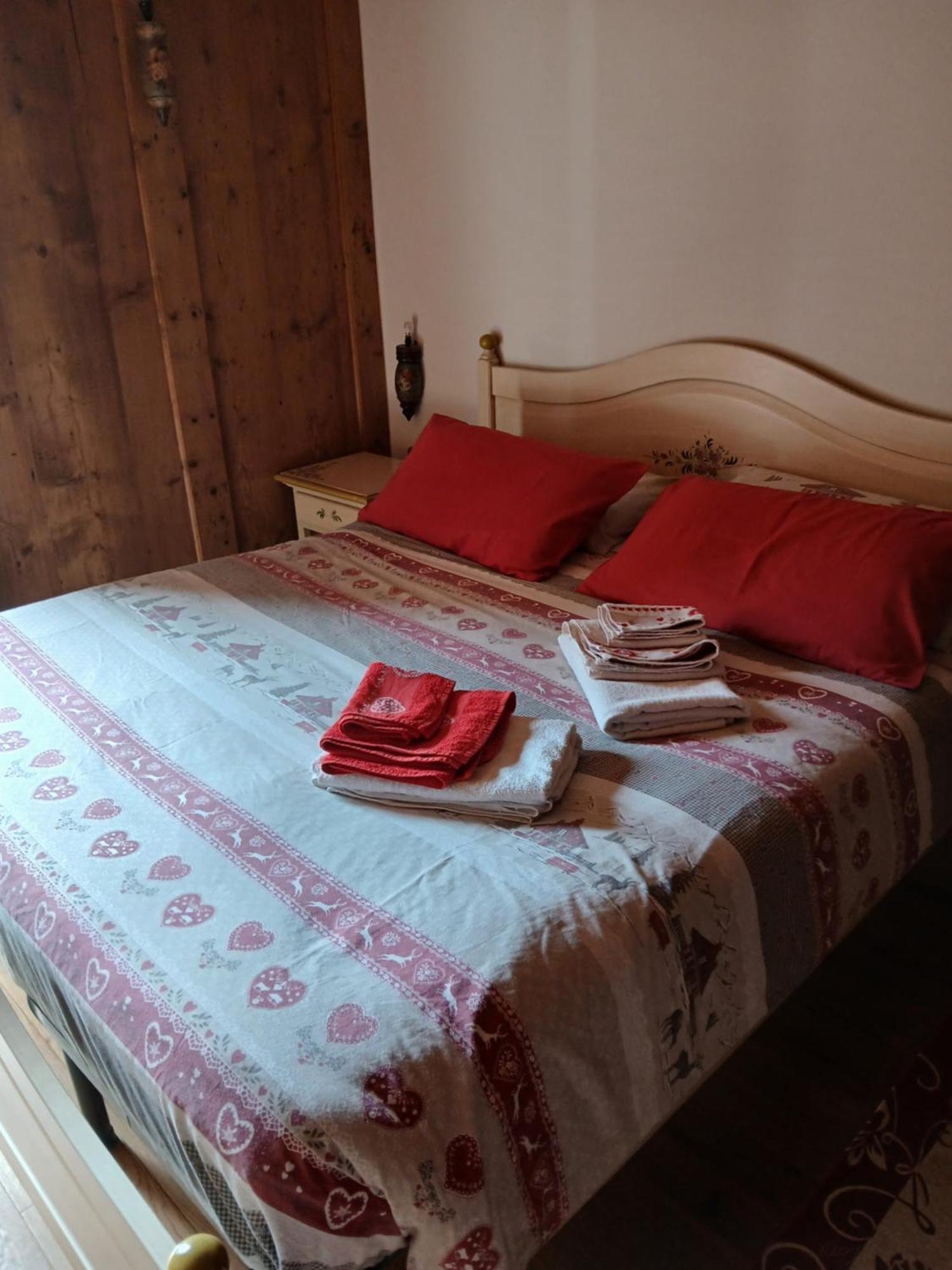 Beb La Stube Dei Partel Bed & Breakfast Ziano di Fiemme Dış mekan fotoğraf